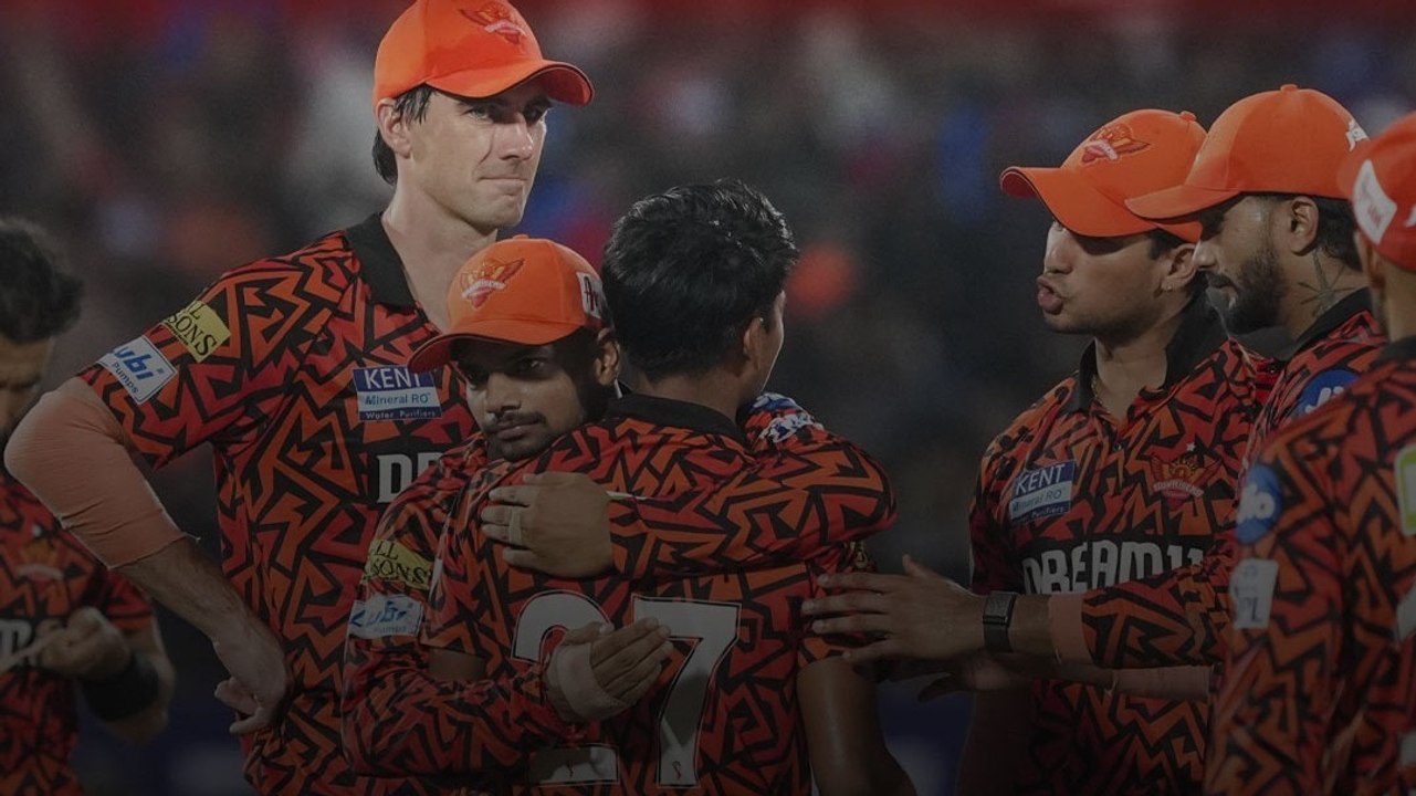 IPL के ओपनिंग मैच के टिकट मिनटों में हुए सोल्ड,...