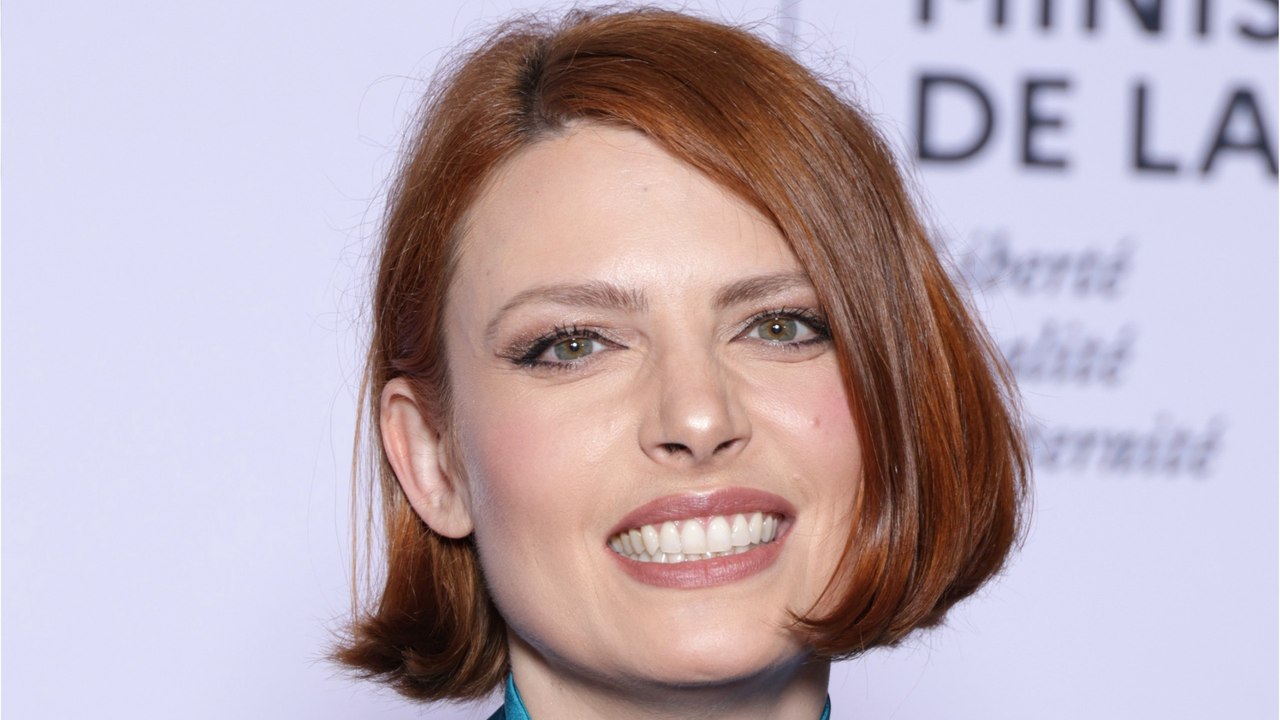 FEMME ACTUELLE - “Ce que tu as allumé en moi est resté” : le bouleversant message d’Élodie Frégé à la fille qu’elle n’a jamais eue