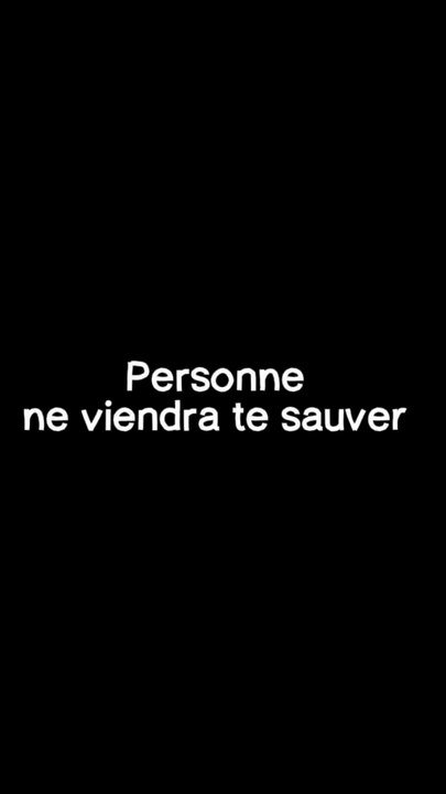 T’attends quoi exactement ?Un signe ? Une aide ? Le bon moment ?Spoiler : rien ne vient.Alors deviens la personne qui agit.