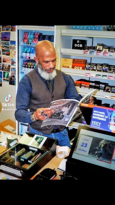 Le Tabac Viarme à Nantes Comment !! Tu es de Nantes et tu ne connais le tabac Viarme ??  Alors viens vite me voir ….