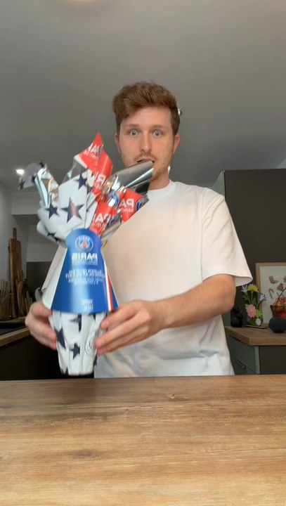 Sélection de chocolat de Pâques 😱✨ un œuf XXL du PSG, un œuf au chocolat, Milka rempli de petits chocolats, la poule aux œufs d’or de chez Kinder, ou encore un œuf Duplo et même les nouveaux œufs de chez Smarties, il y en a pour tous les goûts 😍✨🎉