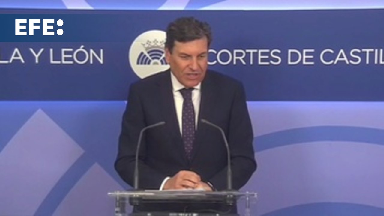 Mañueco pide a Vox un acuerdo parlamentario para gobernar en solitario