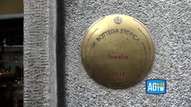 Vanoni e Paoli al bar Jamaica di Milano: «Con Ornella e Gino, qui c'è un pezzo di storia che va preservata»