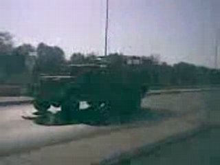 passage d'un convoi des FAR a agadir