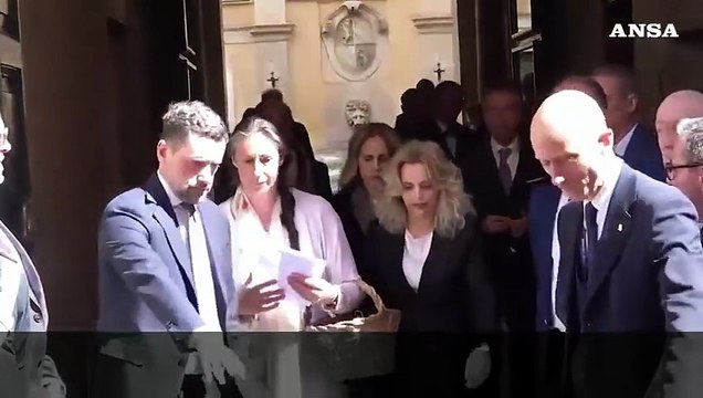 La famiglia nel bosco incontra La Russa al Senato: Non abbiamo mai fatto del male ai nostri bambini