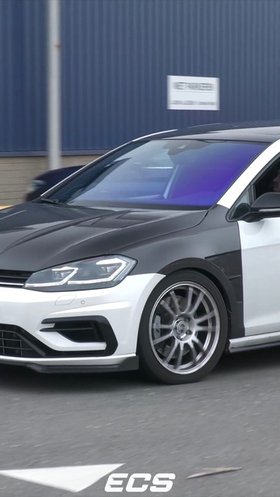 Some fast Golf R's 💨