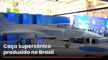Veja o momento em que o F-39E Gripen, o mais poderoso caça da FAB, é apresentado na Embraer