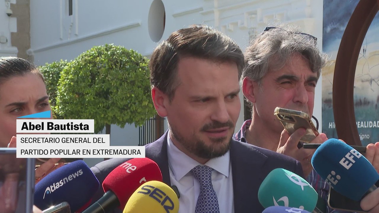 Bautista sobreel acuerdo de PP y Vox en Extremadura: "Es imposible hacerlo antes de Semana Santa"