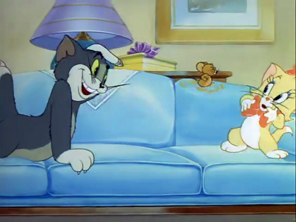 Tom And Jerry - 6 - Puss N'Toots (1942)