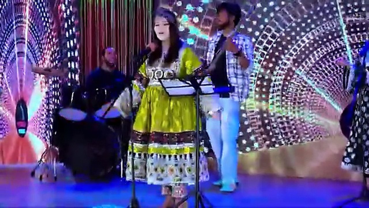 Malaika_Khan_New_Pashto_Song___2026_Ta_Rana_ته_رانه_لاړې_Eid_Gift__Official_Music_Video_Yamee_Studio(360p)