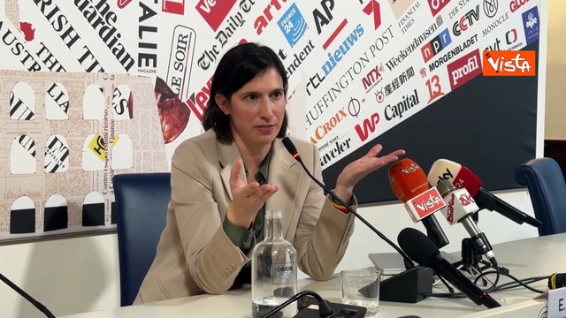 Schlein: Meloni auspica dimissioni Santanchè, segno di crisi politica profonda votino nostra mozione