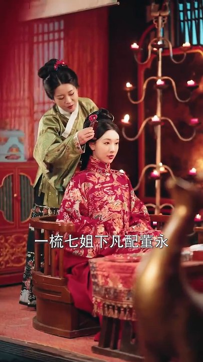 In her past life,she was assassinated by her stepsister on her wedding day，Reborn,she rises to power