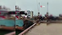 Feribota giriş yapmak isteyen yolcu otobüsü nehre uçtu! Facia saniye saniye kamerada