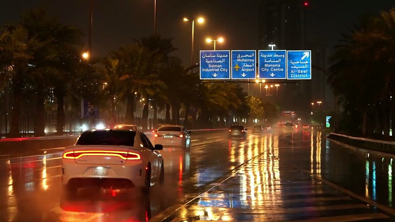Lightning, rain in Bahraini capital