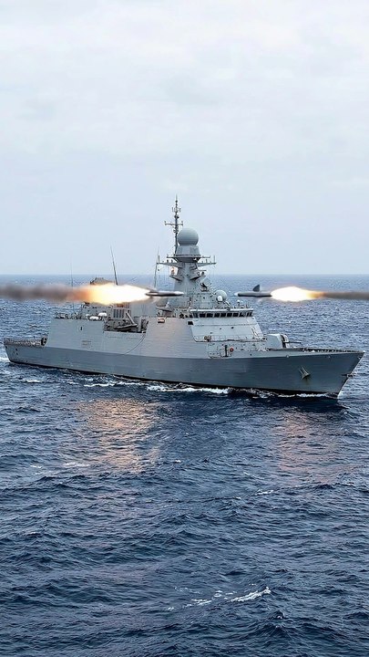 Waar in the Sea.SMPC#waar #sea #trending #rocket #shorts