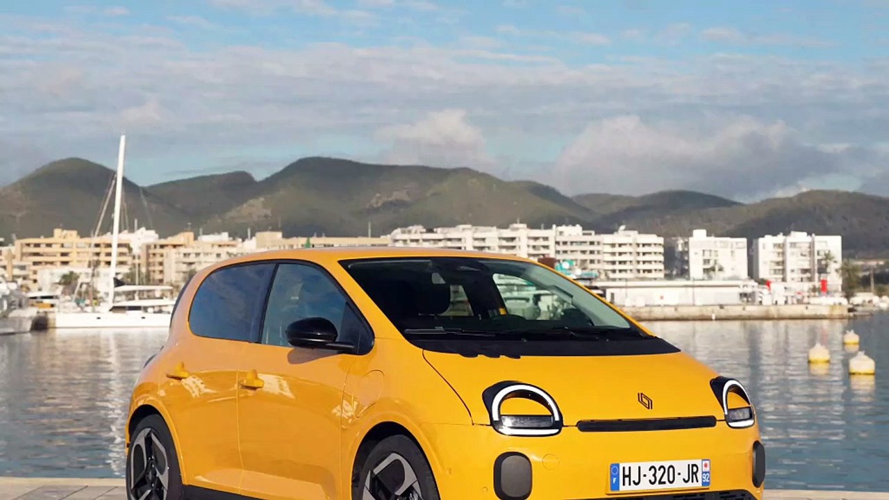 Renault Twingo E-Tech electric 2026