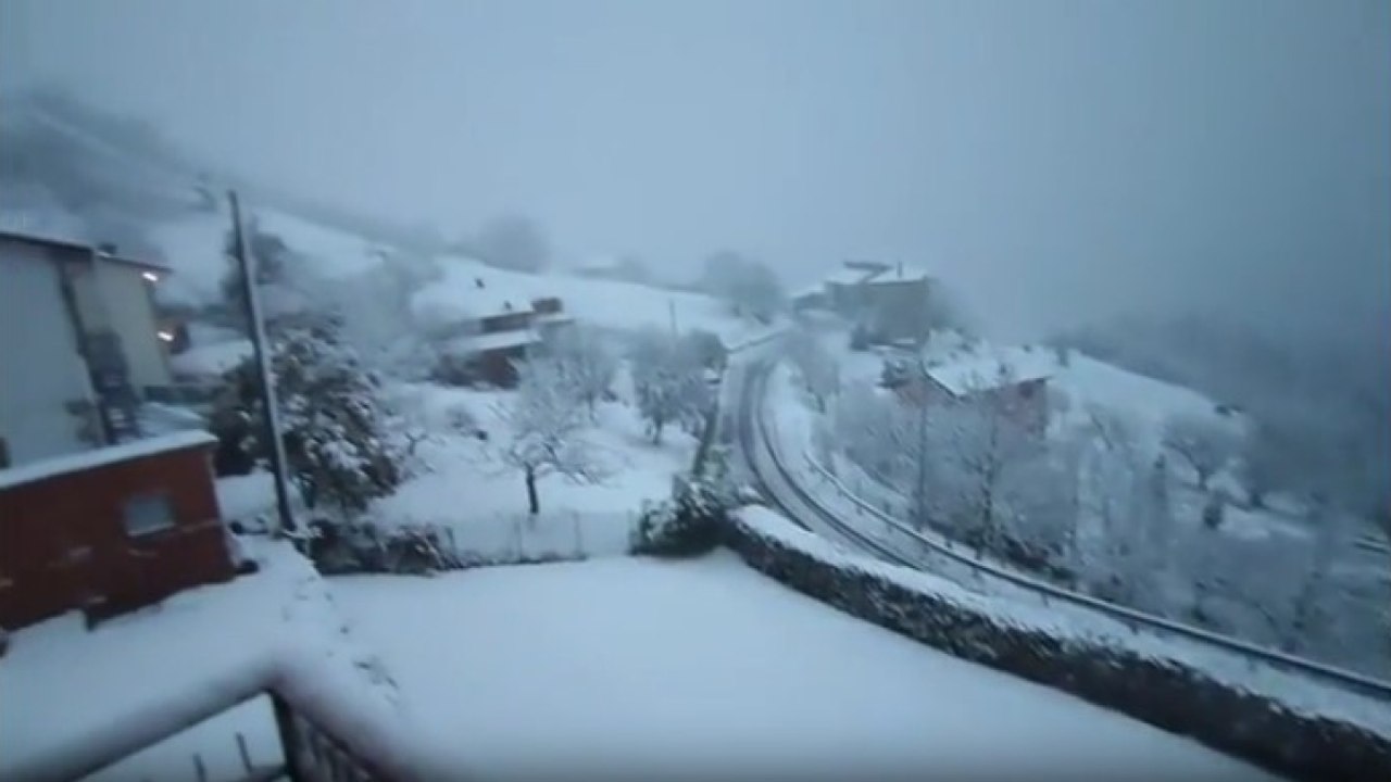 Il video delle nevicate nell'Appennino emiliano: il ritorno dell'inverno a fine marzo