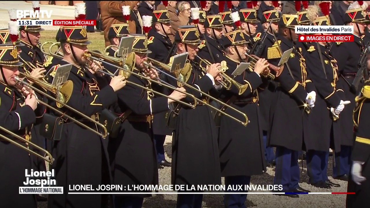 Hommage à Lionel Jospin: Emmanuel Macron célèbr...