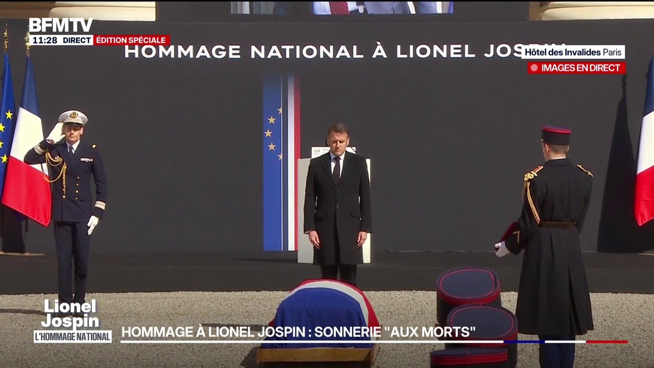 Hommage à Lionel Jospin: Emmanuel Macron se recueille devant le cercueil de l'ancien Premier ministre