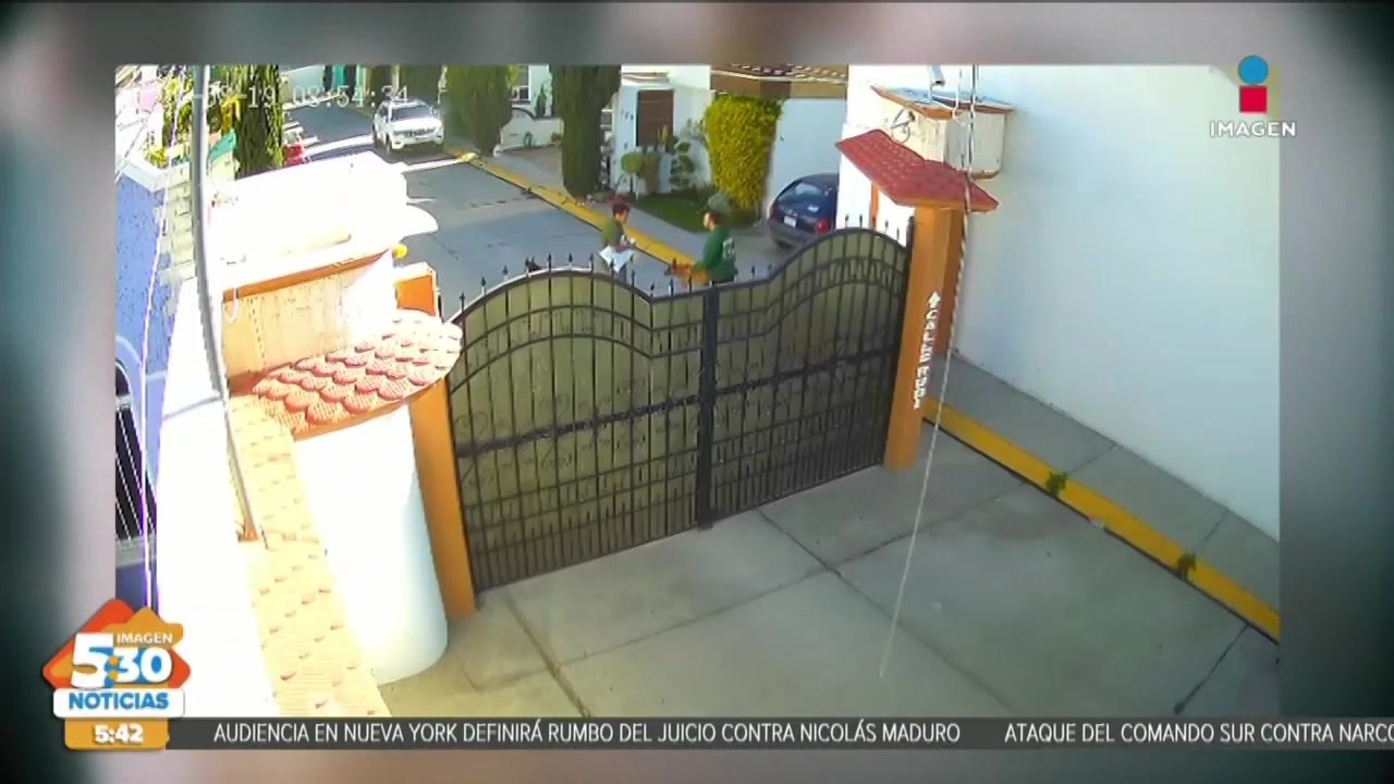 Así fue como un sujeto golpeó a un joven con autismo en calles de Pachuca, Hidalgo