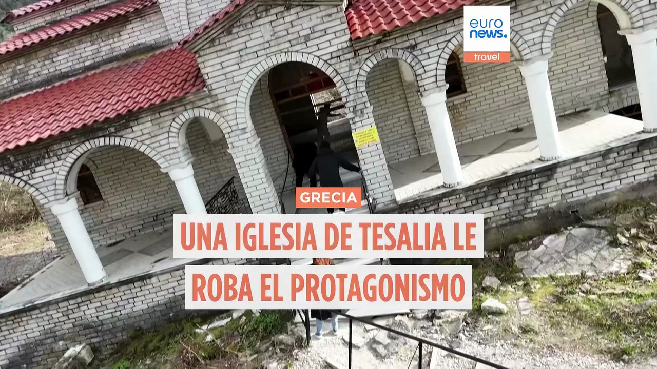 La iglesia que roba la gloria a la Torre de Pisa se encuentra en Tesalia
