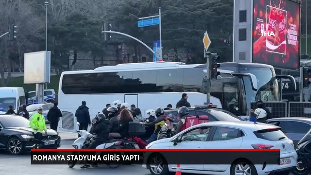 Romanya Milli Takım'ı stadyuma giriş yaptı