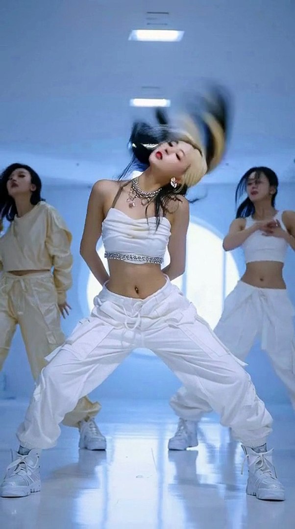 ⁣K-pop ai 💥Netflix Sony Kpop blackpink 🌟✨#focus #respect #skills #smooth
