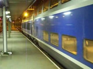 Arrivée d'un Duplex en gare de Brest