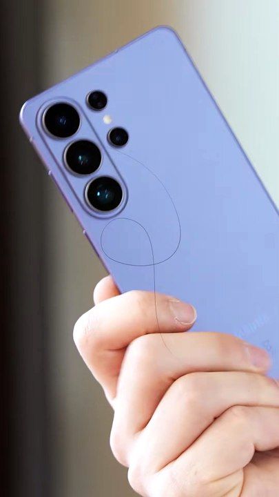 C'est beau la tech #iphone17 #s26 #pixel #shorts