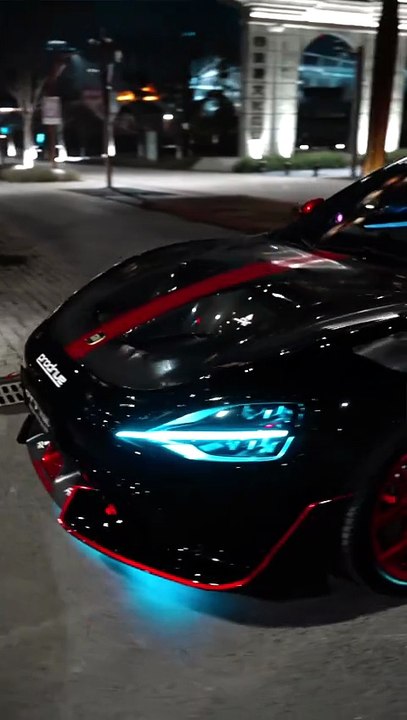 2026 Xiaomi SU7: 902km Range & Snapdragon 8 Gen 3! 📱⚡️ #Shorts