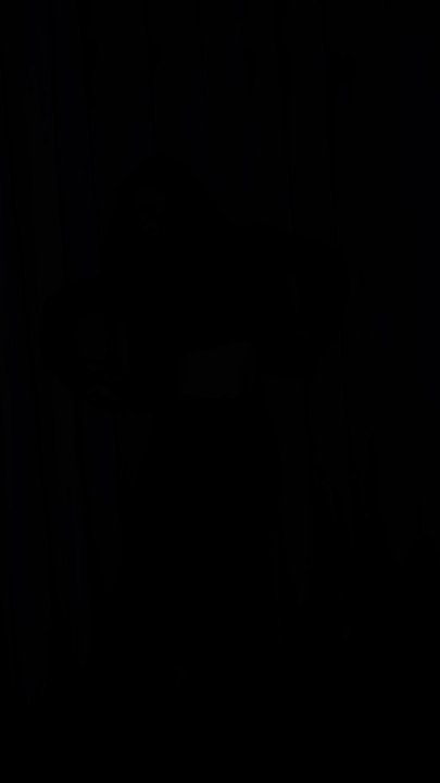 On dirait pas le début d’un James Bond ? 🔫« Invite-moi encore à danser » est dispo sur toutes les plateformes d’écoute 🎧🙌🏻