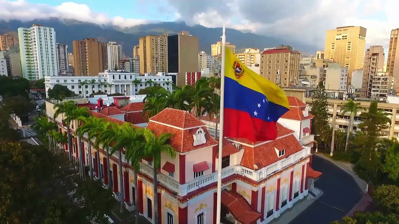 Presidenta (E) Delcy Rodríguez lidera encuentro con inversionistas nacionales e internacionales en Miraflores