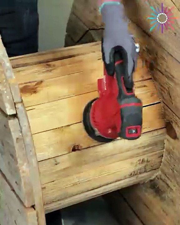 How to DIY the coolest table 💪💯