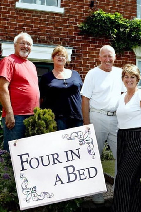 Four in a Bed - Season 31 - Episode 21: Wonderland Retreats Luxury Glamping (1)