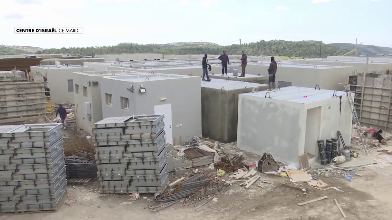 Israël : au cœur d'une usine de «miklats», ces abris anti-roquettes et anti-missiles