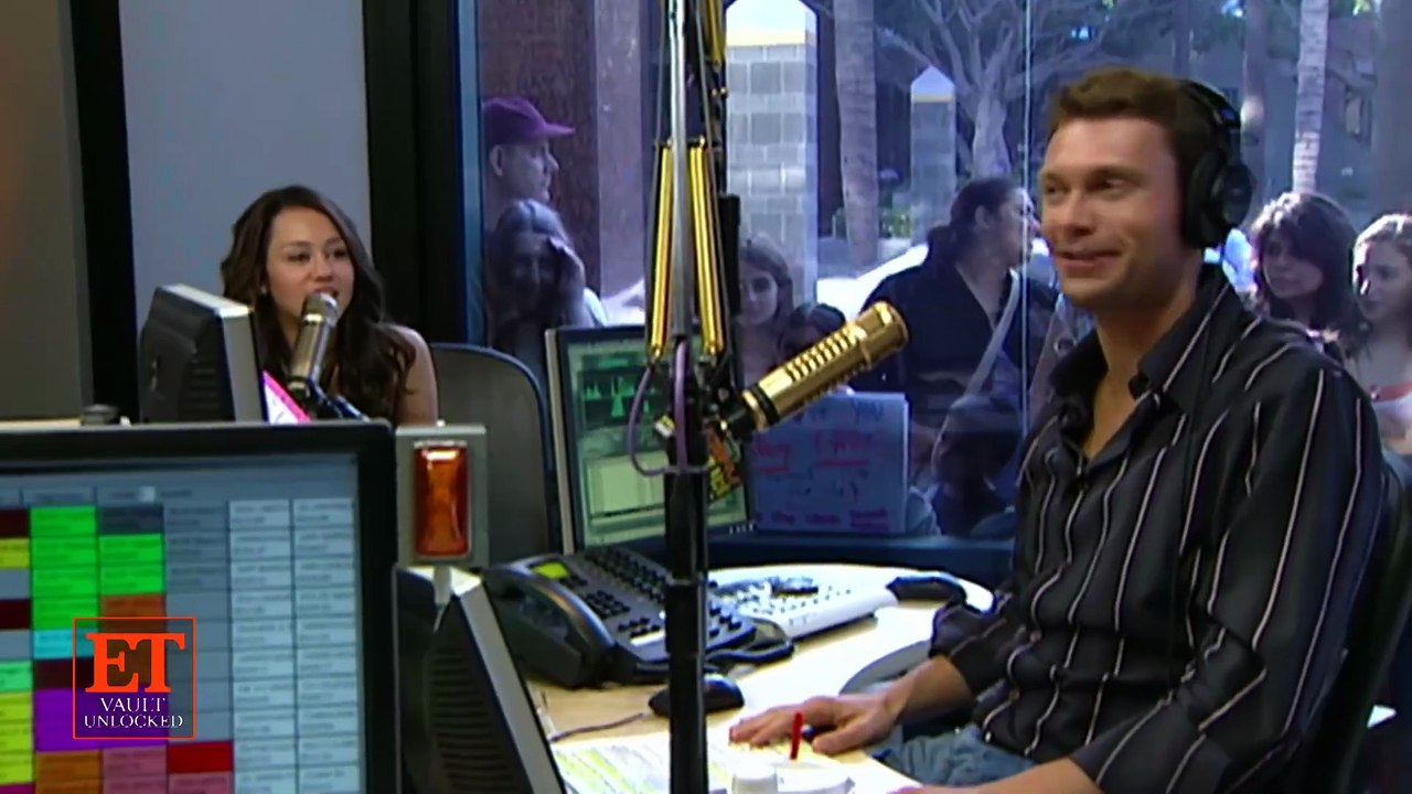 Hannah Montana Turns 20_ RARE On-Set Footage With Miley Cyrus _ ET Vault Unlocke