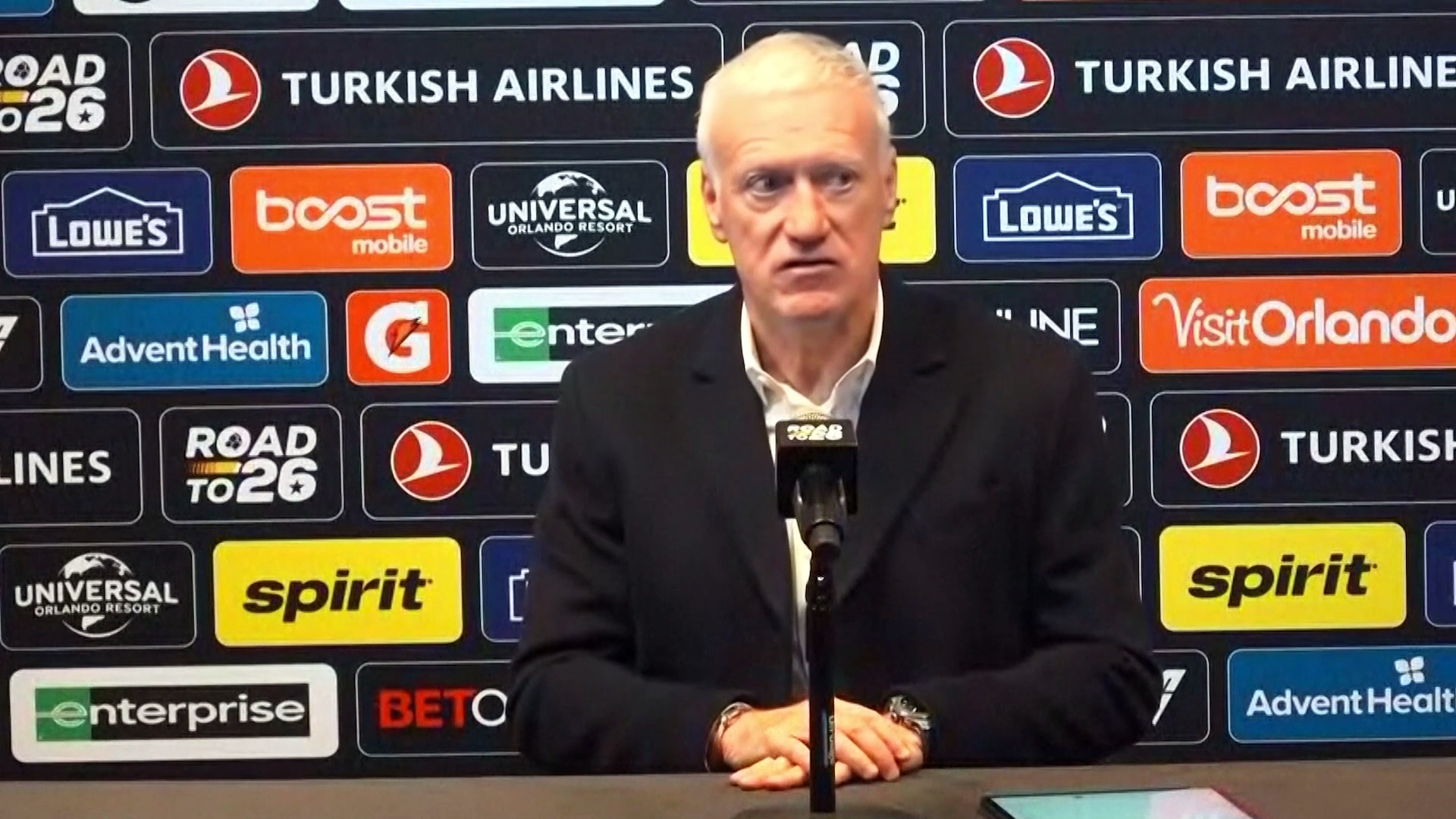 Didier Deschamps satisfait de la belle victoire de la France face au Brésil !