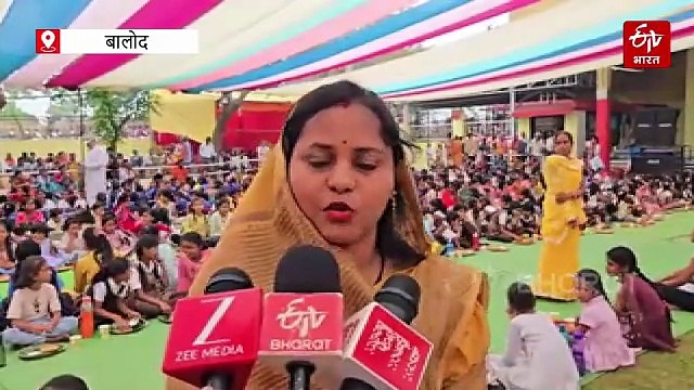 महाष्टमी पर झलमला में भक्ति : सेवा और संकल्प का दिखा अनूठा संगम, 1200 कन्याओं का सामूहिक पूजन