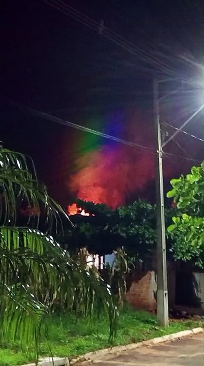 Homem incendeia casa da ex por não aceitar término do relacionamento, em Esperança Nova