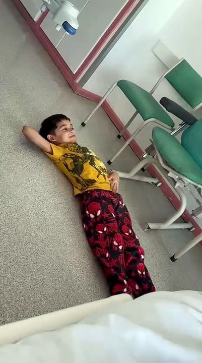 Liam, un niño con 'Duchenne' en Tenerife, lo consigue: irá a Barcelona para un ensayo clínico