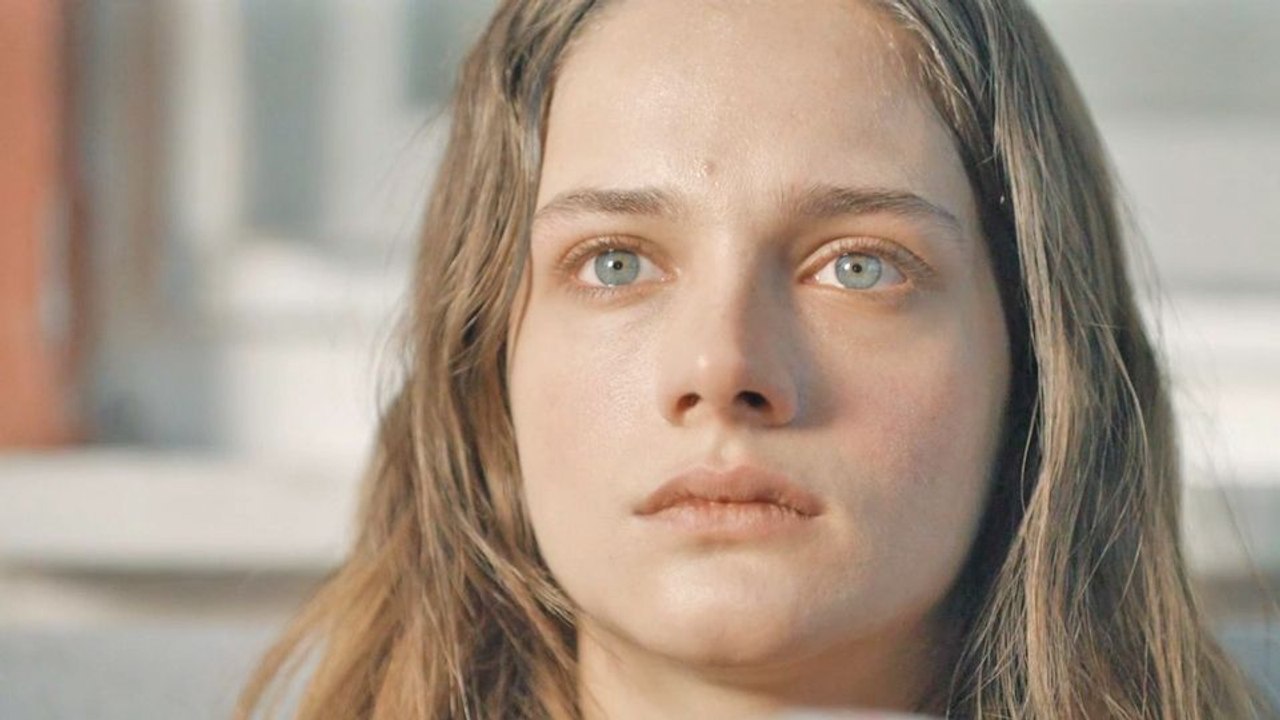 Hayat Bande-annonce VO STFR