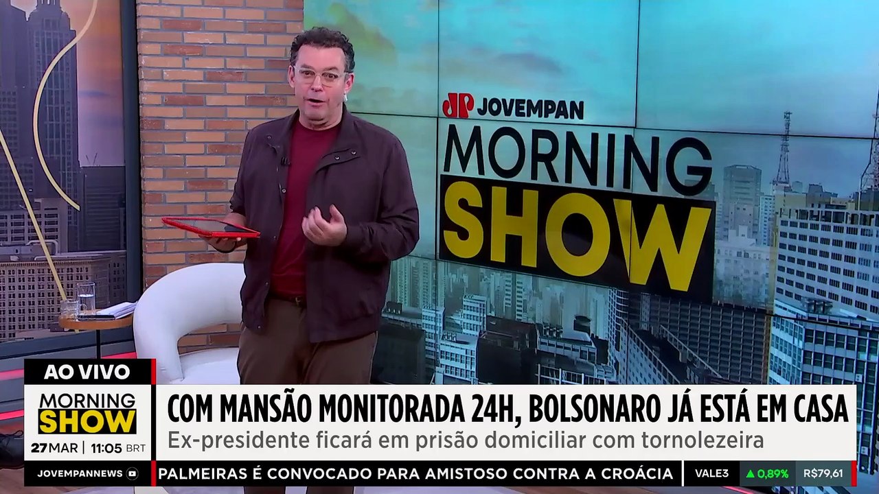 Bolsonaro deixa hospital em Brasília debaixo de forte esquema de segurança