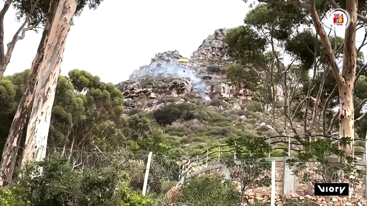 Dramatic Crash Involving South African Firefighting Helicopter Caught on Camera