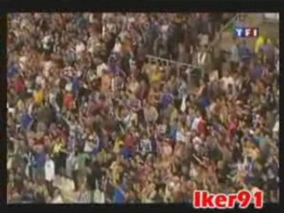 Les premiers But de Bafé Gomis en Equipe de France 2008