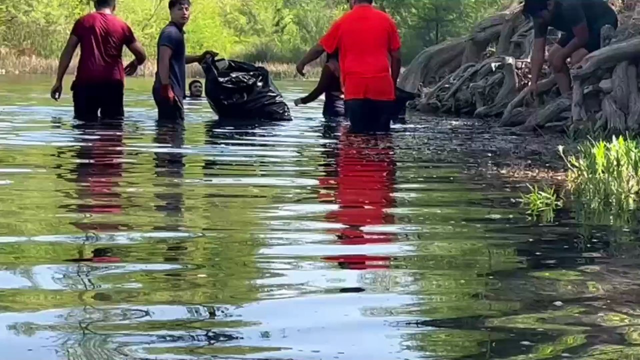 Múzquiz se prepara para Semana Santa con intensa jornada de limpieza en el Río Sabinas