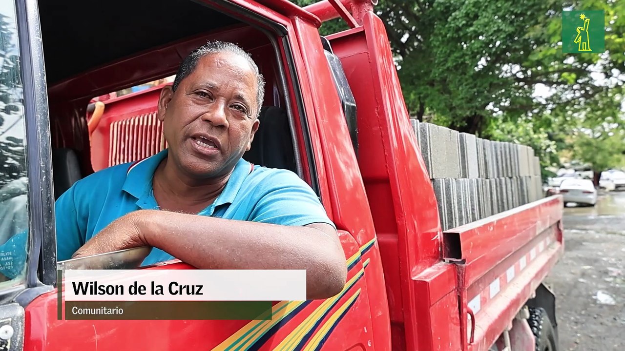 Grave deterioro vial y aguas estancadas afectan a residentes de Los Mameyes