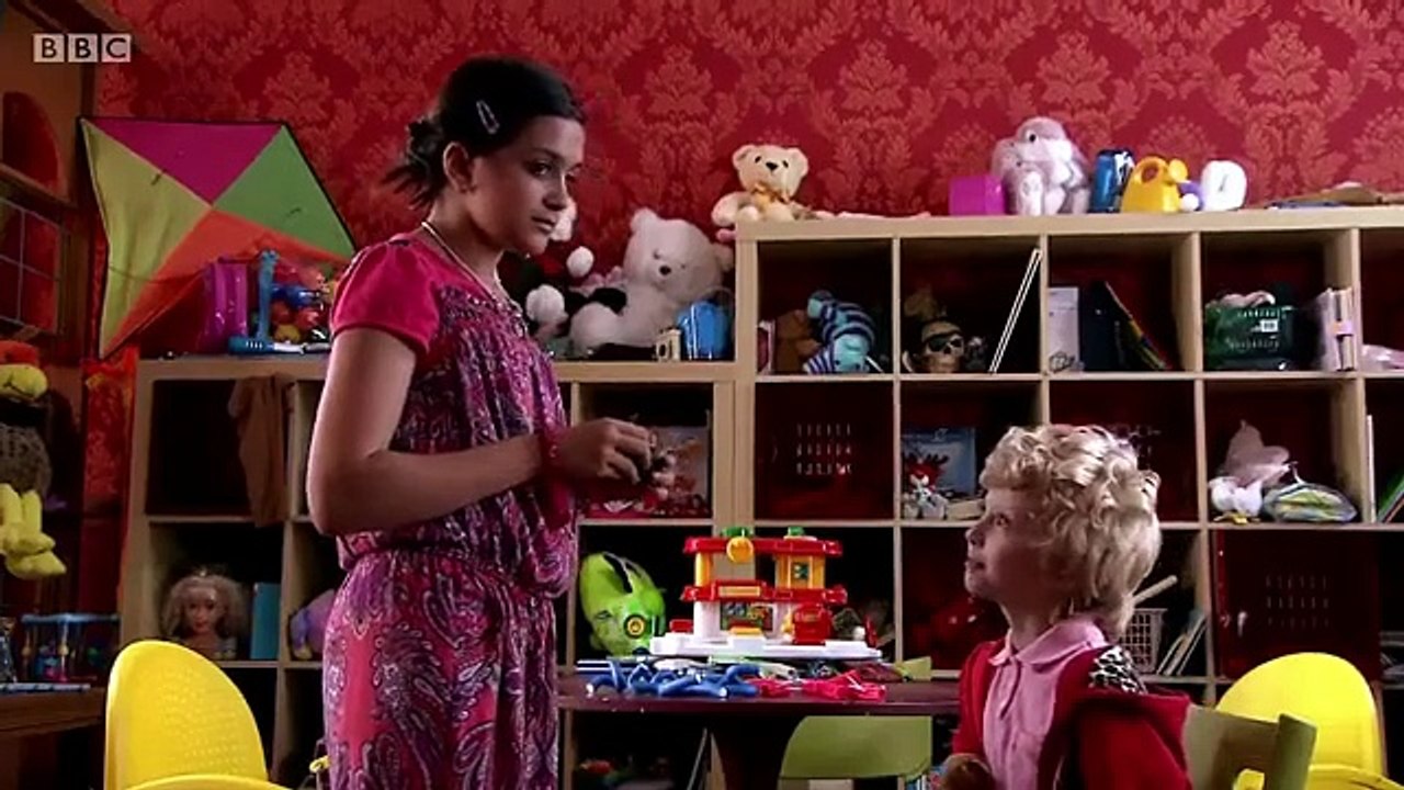 Tracy Beaker Returns - Season 3 Episode 06: Eggs