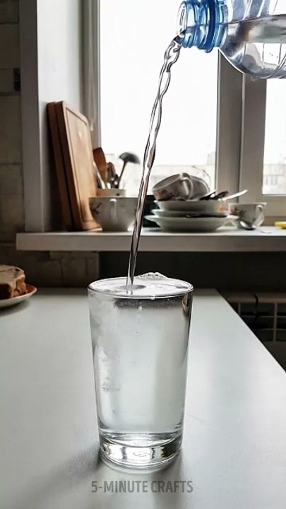 Endless Water Trick – Will It Spill?