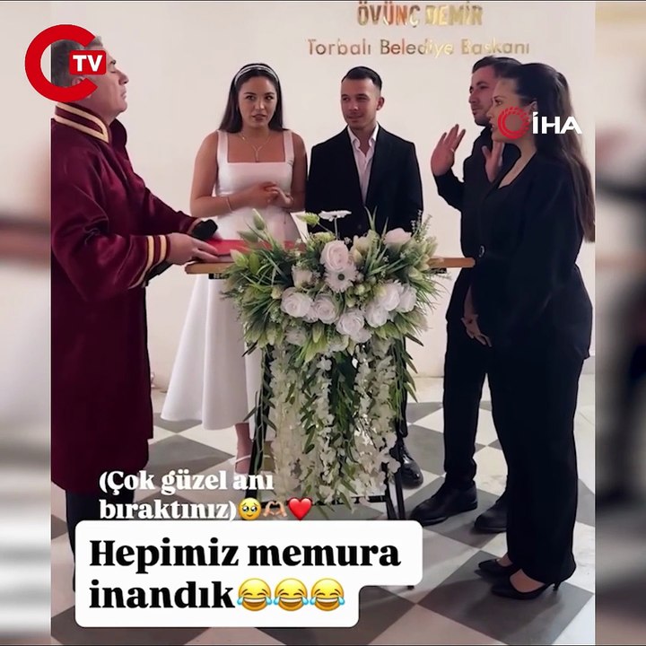 Nikah memuruna şaka yapmak istediler, asıl şakayı memur yaptı