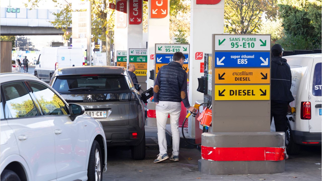 Carburant : trois fois plus de stations en rupture, faut-il craindre une pénurie ?